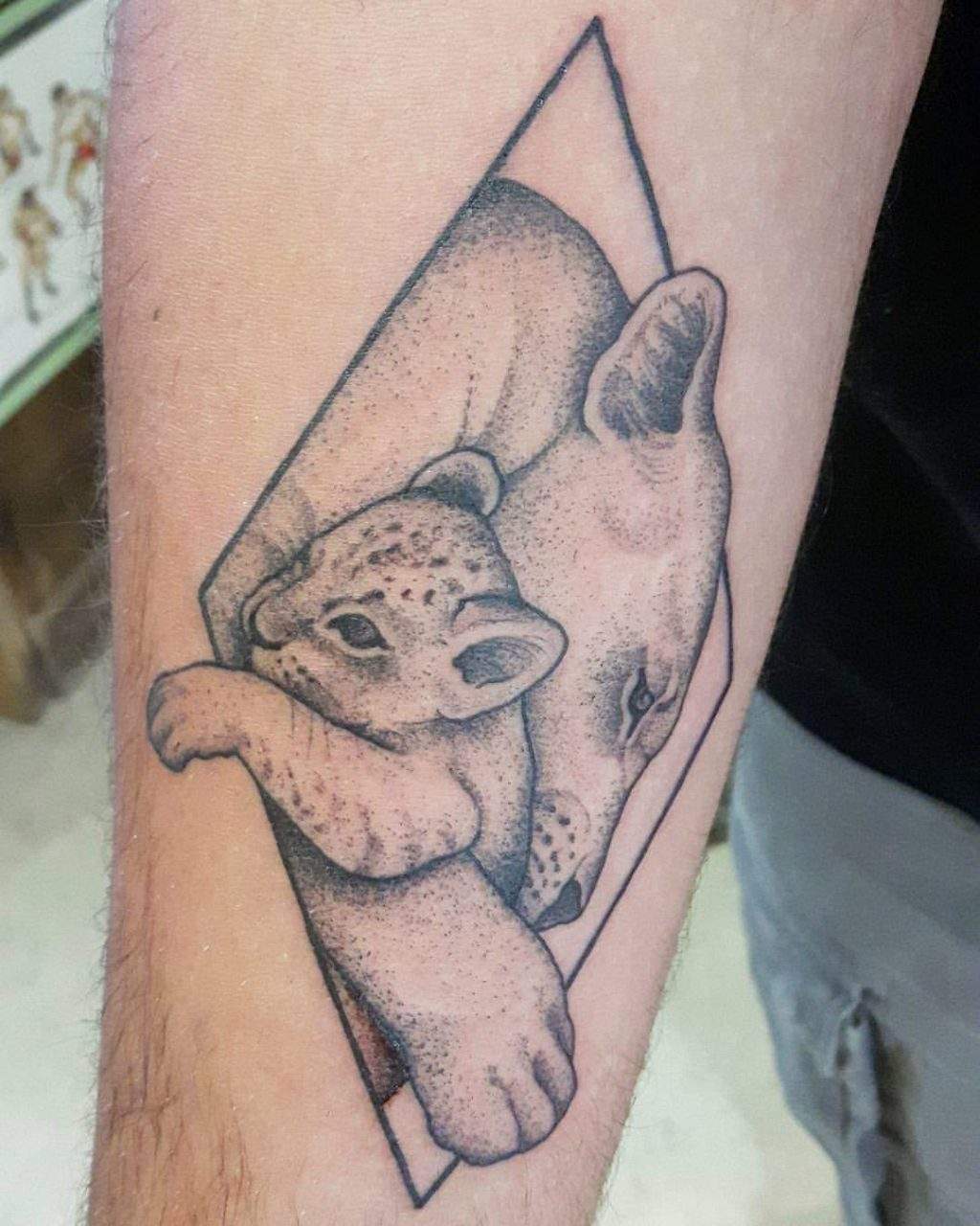 Tattoo: Jennifer Lawes / Courtesy: Rob Marshall