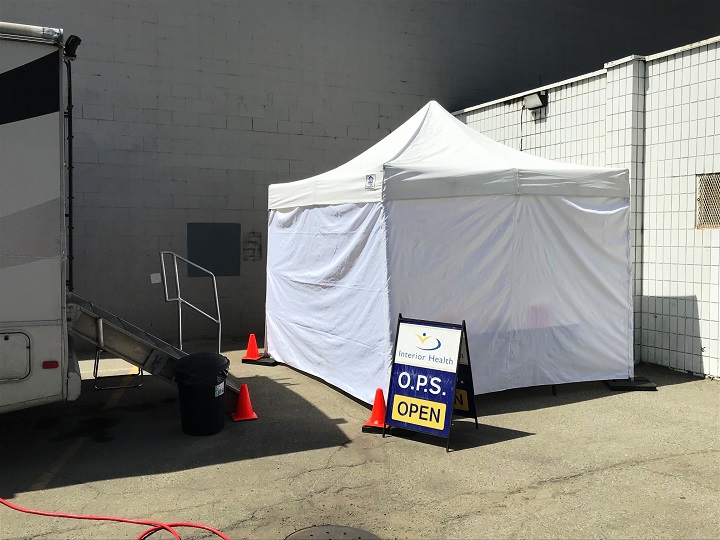 Interior Health has set up a temporary overdose prevention site on Leon Avenue in Kelowna. The site will only stay up while repairs are made to its mobile safe injection vehicle.