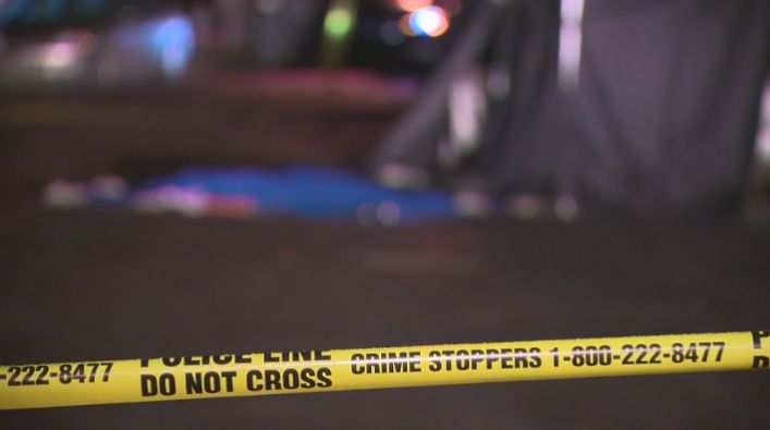 Police tape blocking off the parking lot of the Lord Byron Towers complex just south of Whitemud Drive on 122/119 Street, in south Edmonton's Royal Gardens neighbourhood. Tuesday, May 7, 2019.