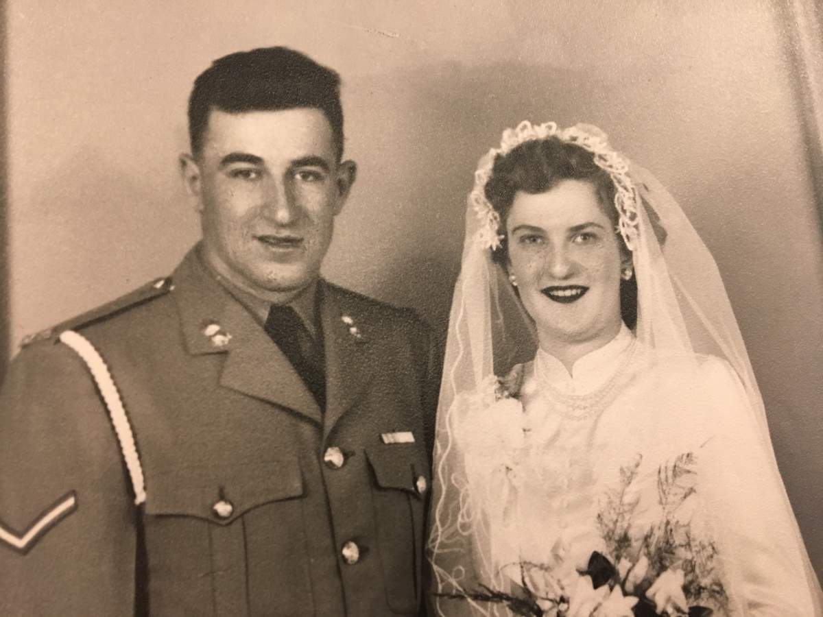 Wedding photo of Willard and Martha Farnell.