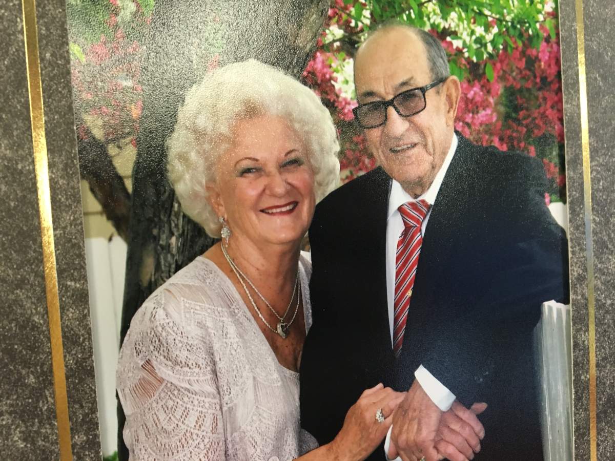 Willard and Martha Farnell