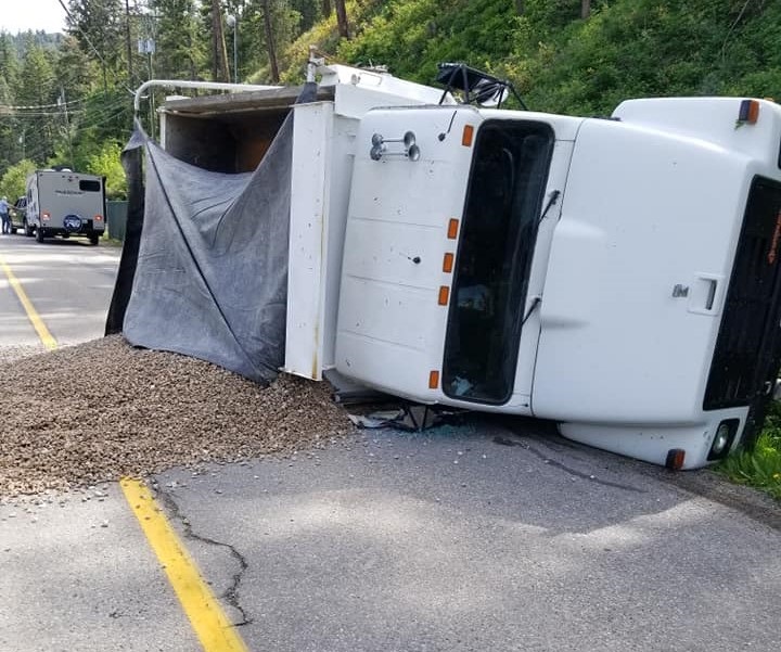 Vernon RCMP say a 42-year-old man from Hudson’s Hope, B.C., is in custody after allegedly stealing, then crashing a dump truck. The man was located and arrested at Predator Ridge Golf Resort. 