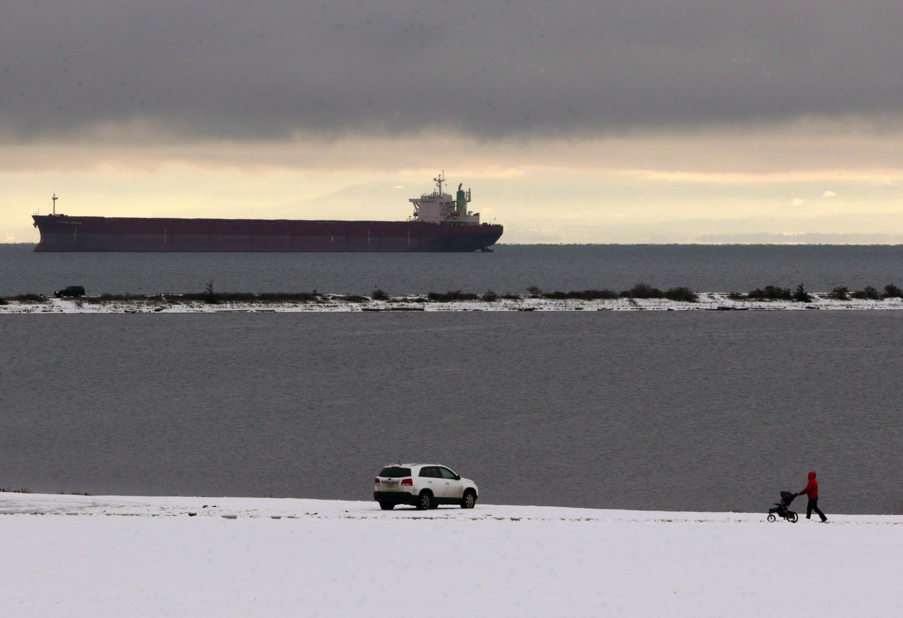 Moratorium on crude oil tanker traffic coming soon: Garneau