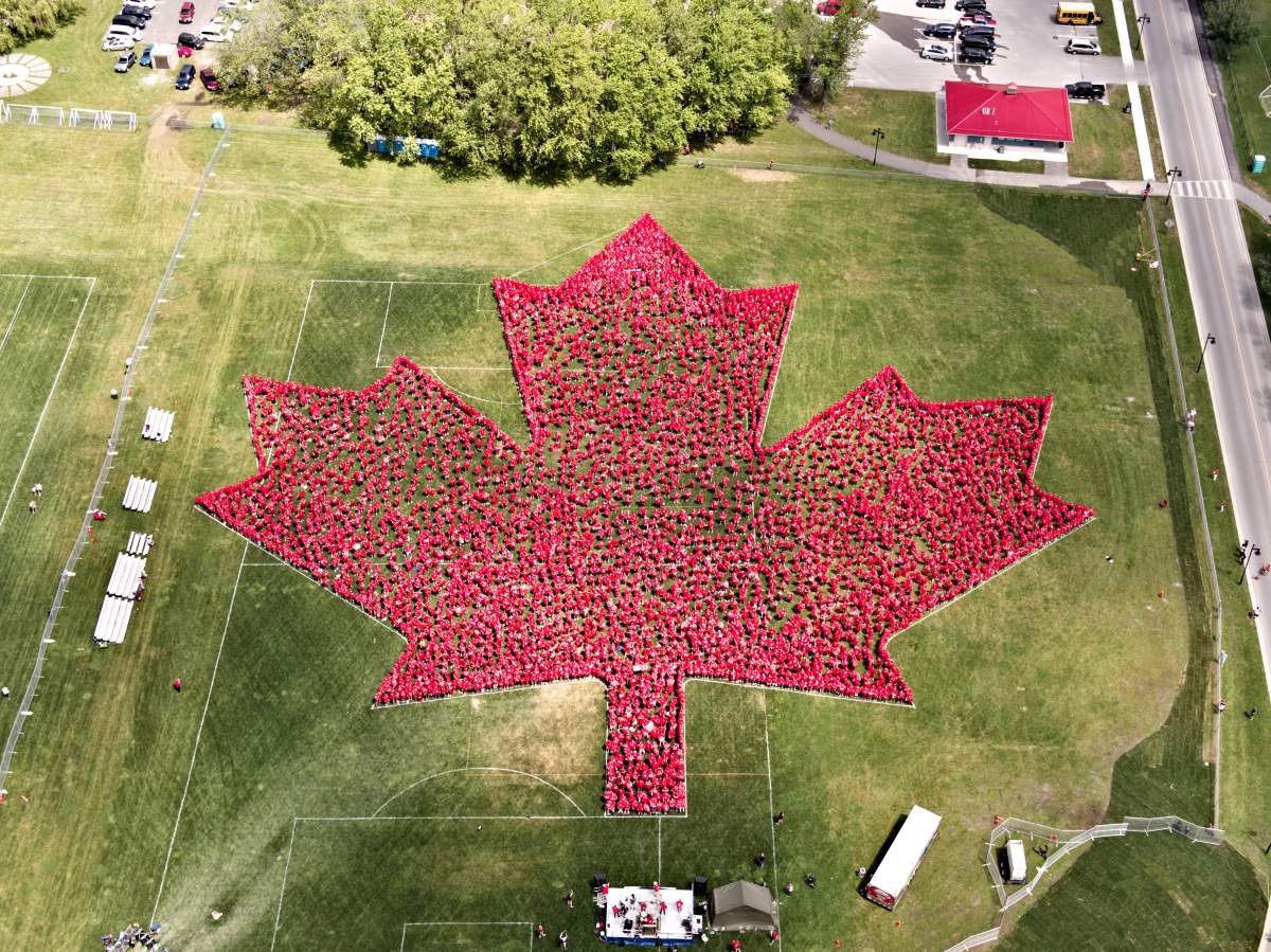 Trenton, Ont. sets Guinness World Record for largest human maple leaf - image