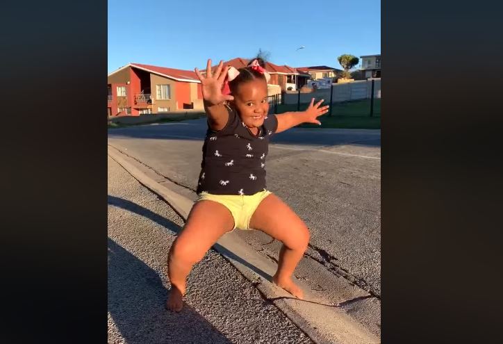 Dancing six-year-old South African girl takes over the internet.