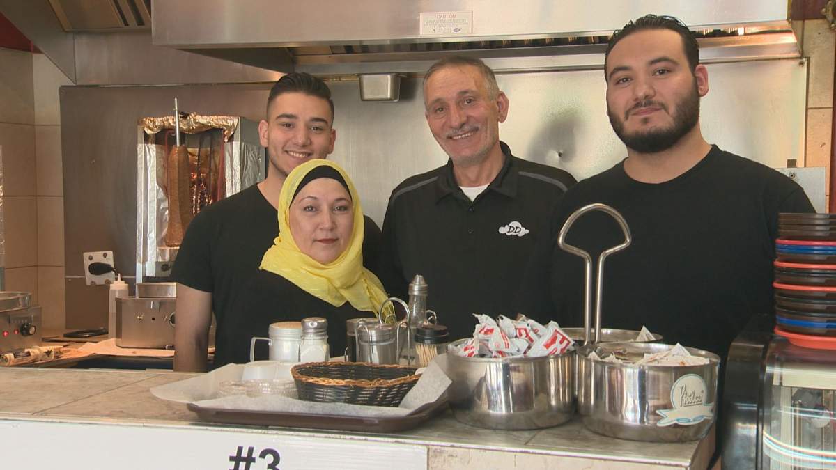 The Al-Faouri family is giving away free meals to those in need.