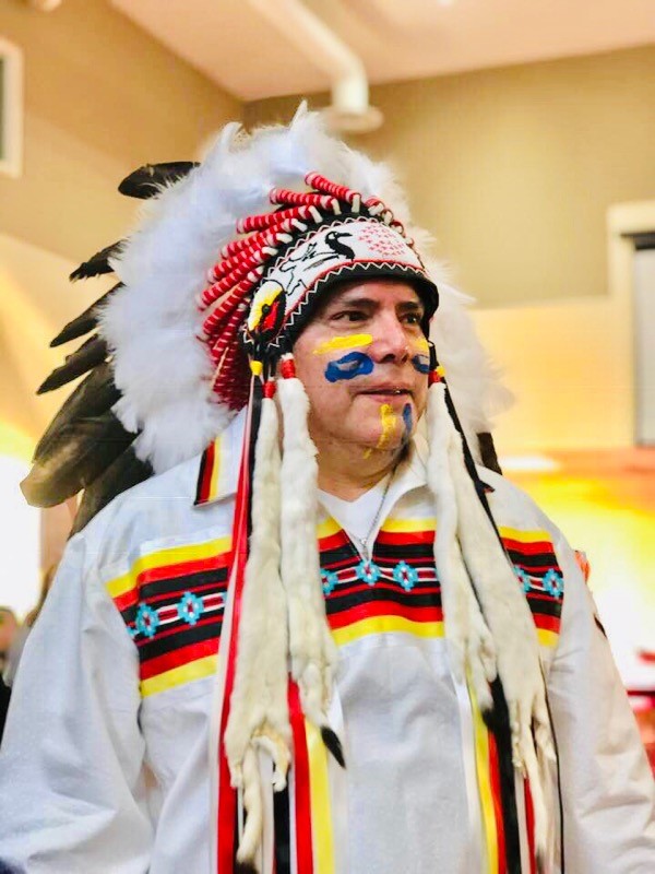 Grand Chief Garrison Settee