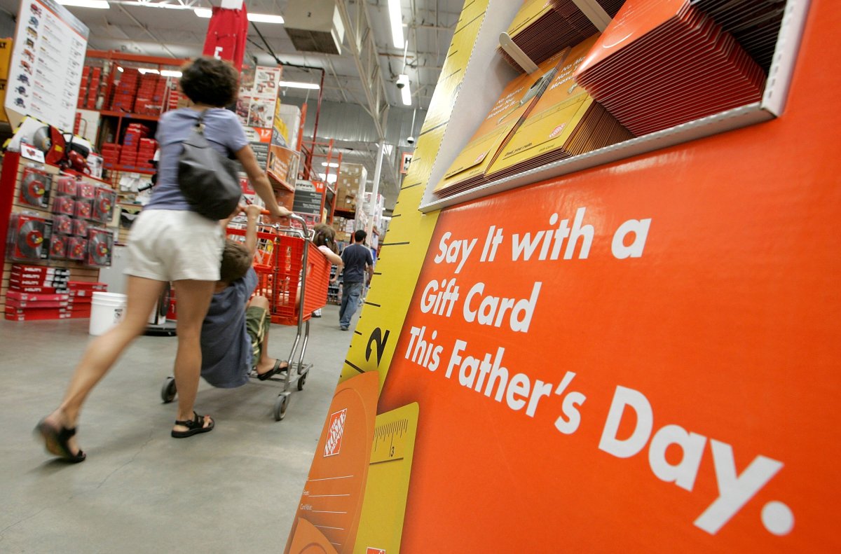Global News has Father's Day gift ideas in many different price ranges for all types of dads.