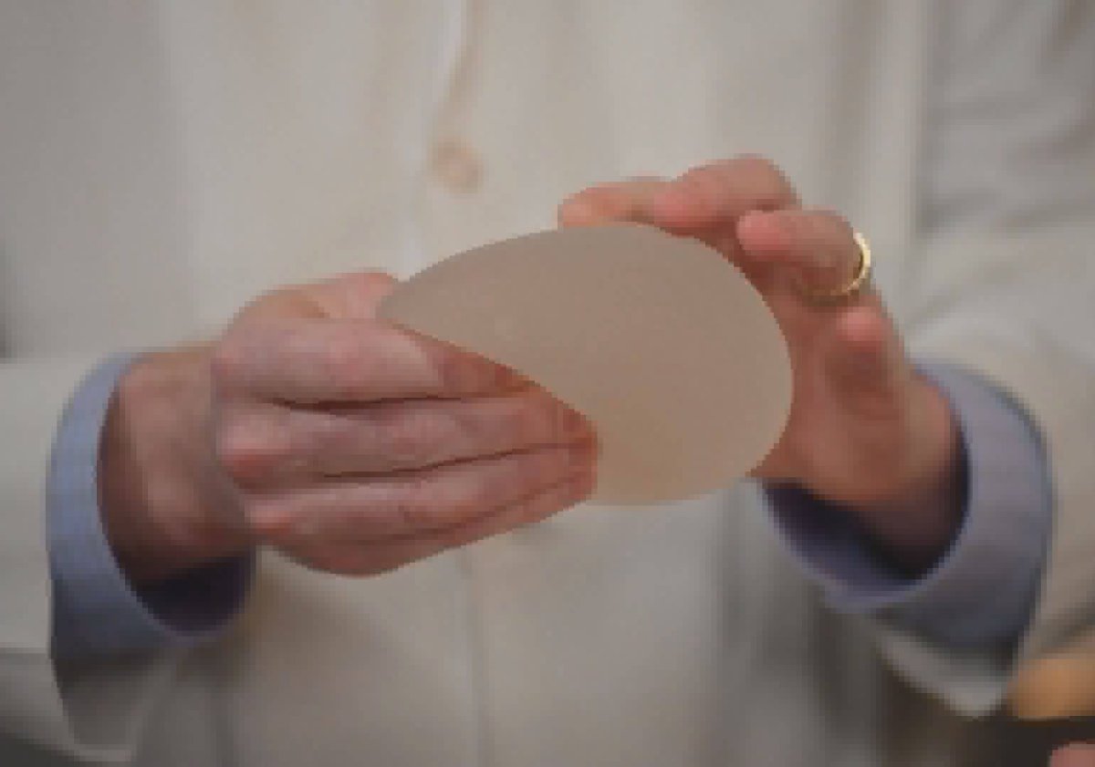 Biocell textured breast implants are now being recalled worldwide.