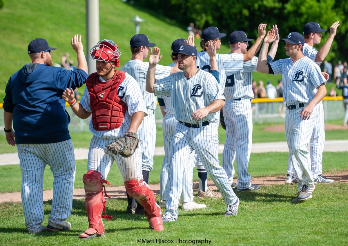 The London Majors open their quarterfinal playoff series against the Welland Jackfish.