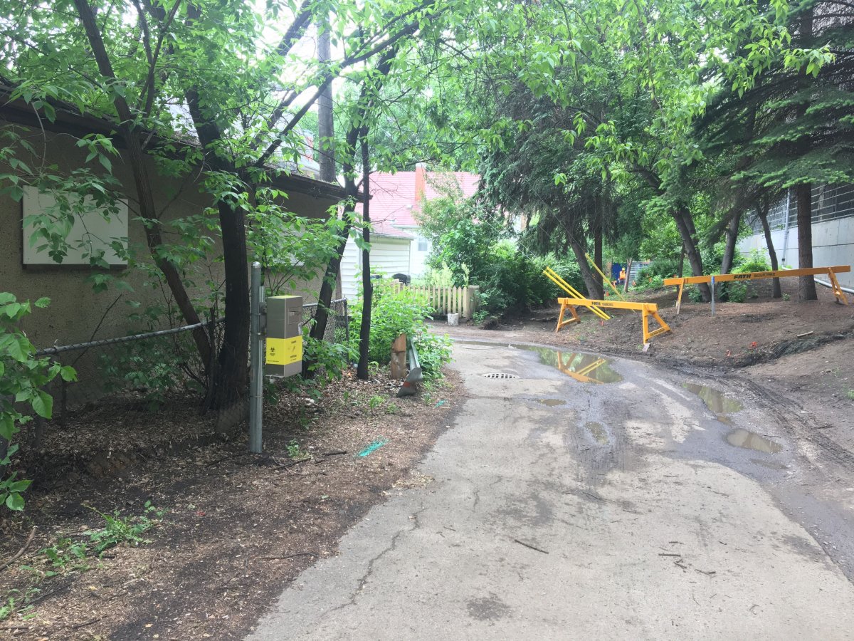 Edmonton installs 23 new safe needle disposal boxes Edmonton