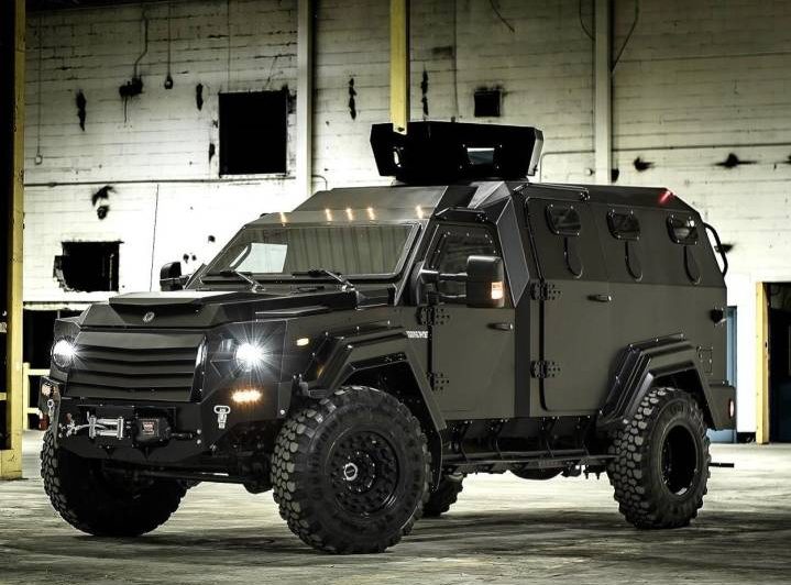 The Winnipeg Police Service's ARV is pictured in 2015.