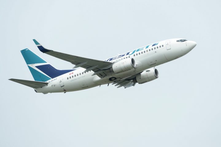 WestJet flight bound for Toronto returned to Calgary after hitting