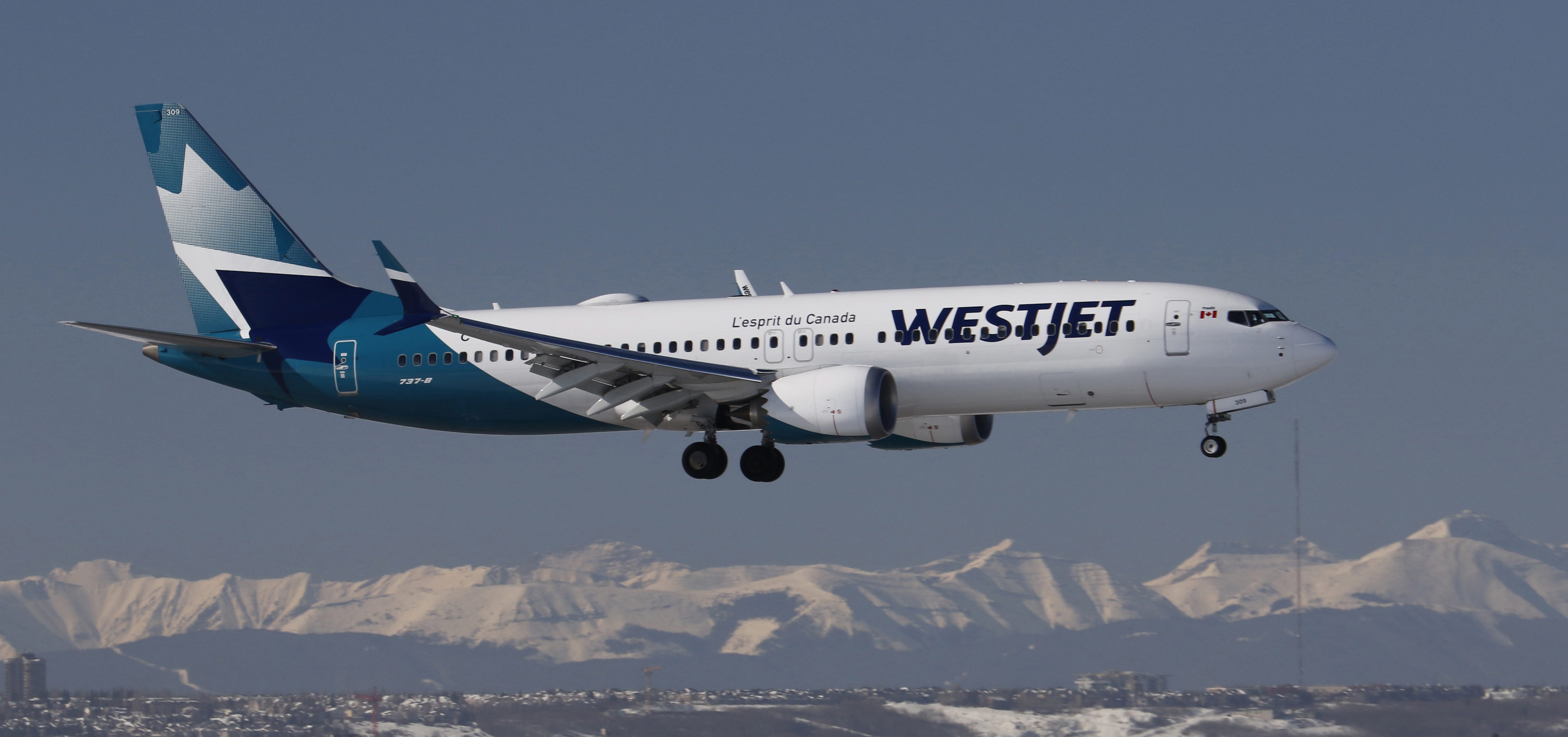 westjet broken luggage