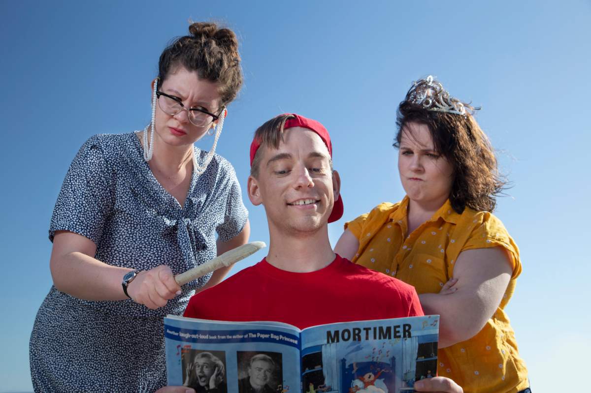 Stories by Robert Munsch presented by Beach House Theatre - image