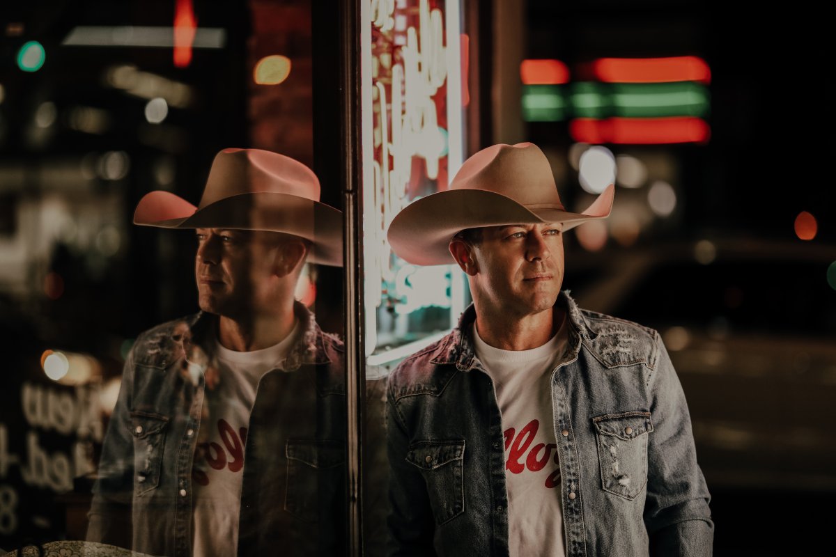 Aaron Pritchett – Out on the Town Tour - image