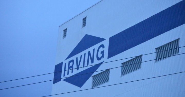 Работник от Irving Shipbuilding, ударен от част от оборудването, почина на място: полиция
