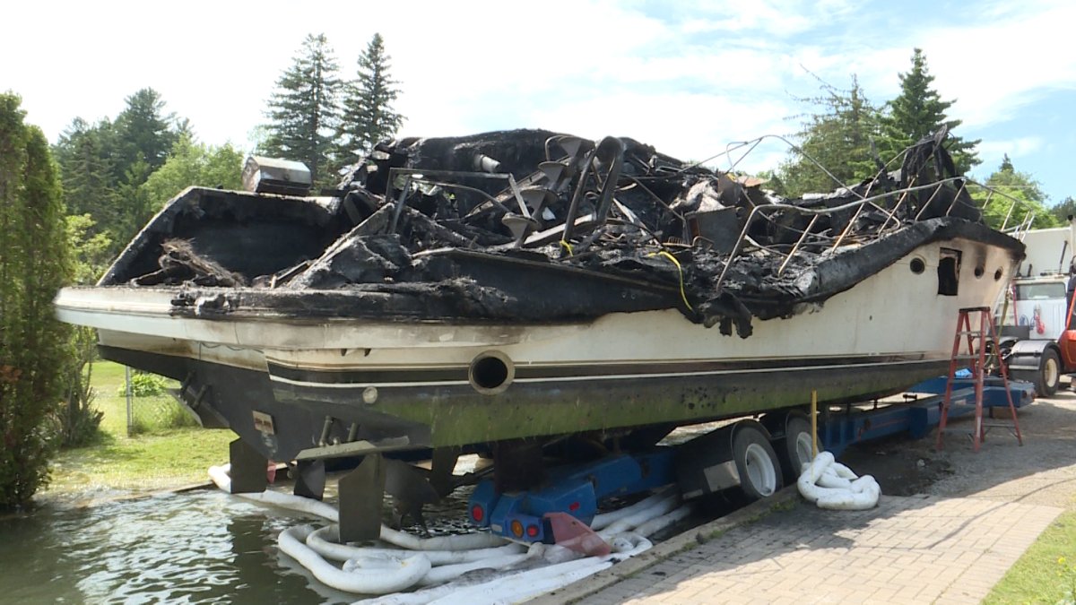 Fire officials investigating after 350K boat goes up in flames in