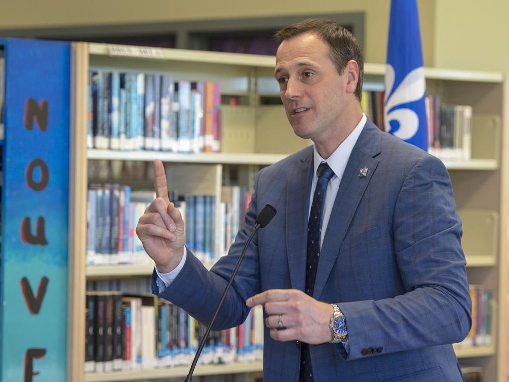 Quebec Education Minister Jean-François Roberge wants to adopt the bill in the coming weeks.