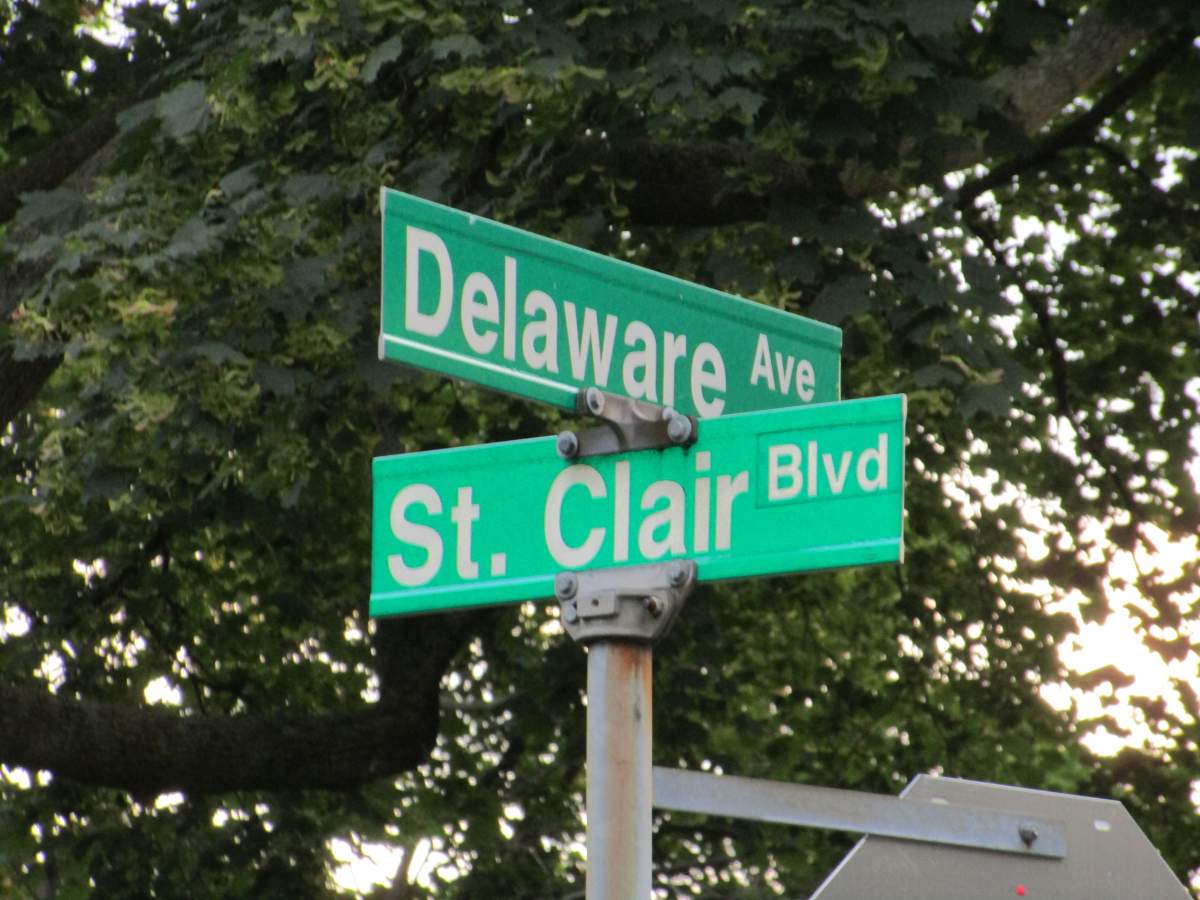 Hamilton police say a crash on St. Clair Boulevard, Monday, may be tied to mob activities.