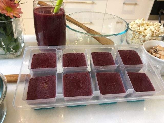 Complete berry smoothie