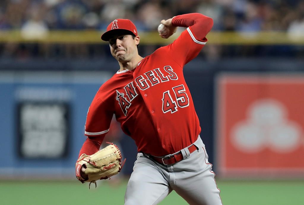 Tyler Skaggs' mom throws first pitch in Angels' 1st home game since his  death