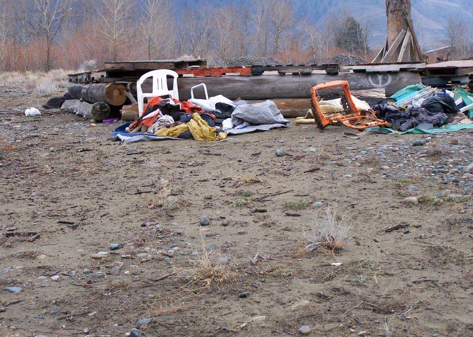 Tourists asked to stop polluting the Similkameen River - image