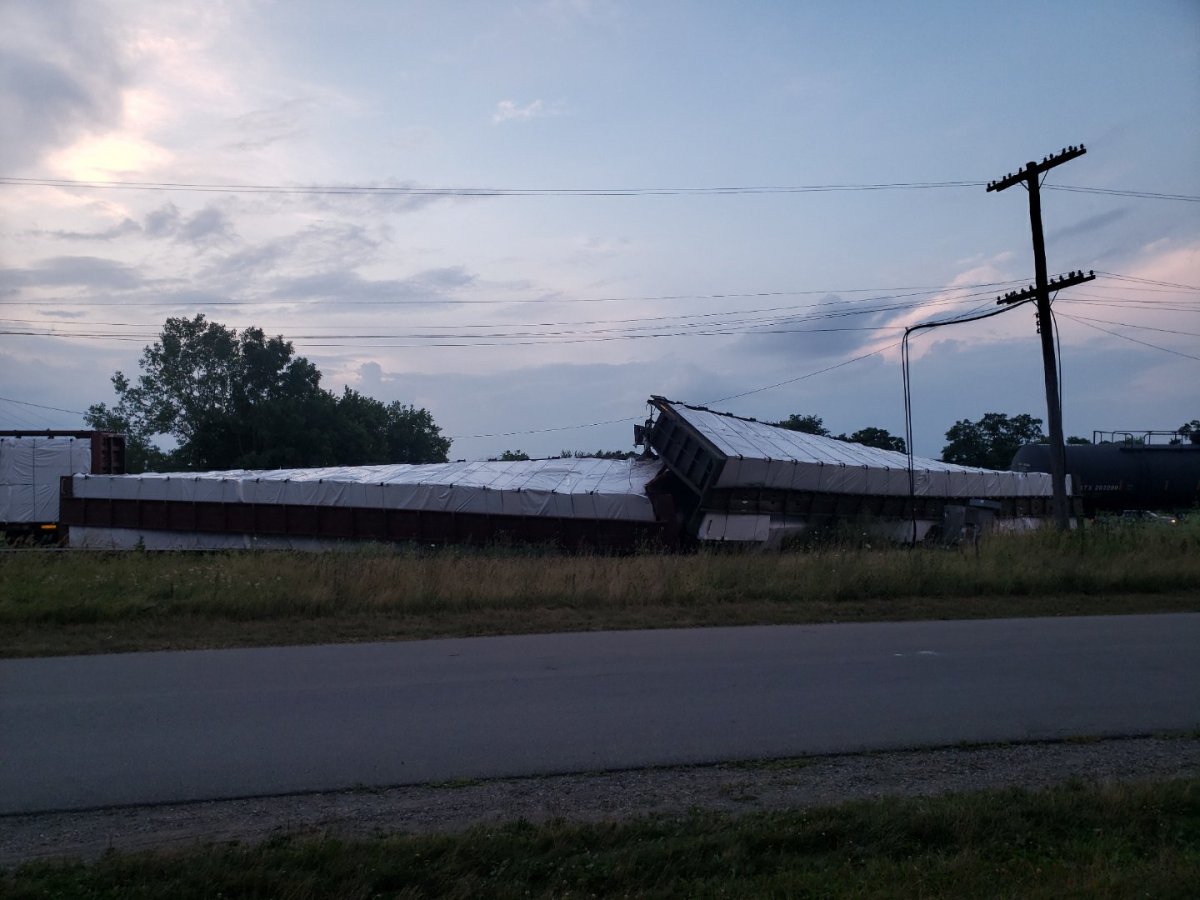 Three cars derailed on Monday evening in Paris, Ont.