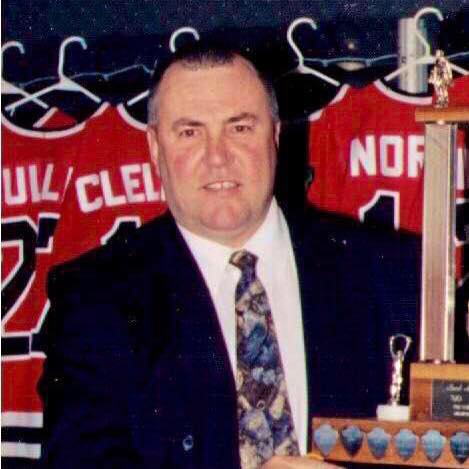Part of Oakdale Drive is now called Wayne Deschouwer Way in honour of the late Charleswood Hawks president.