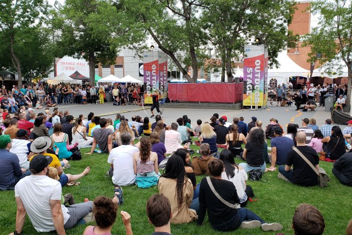 Organizers say fundraiser for Edmonton’s Fringe Festival is showing success