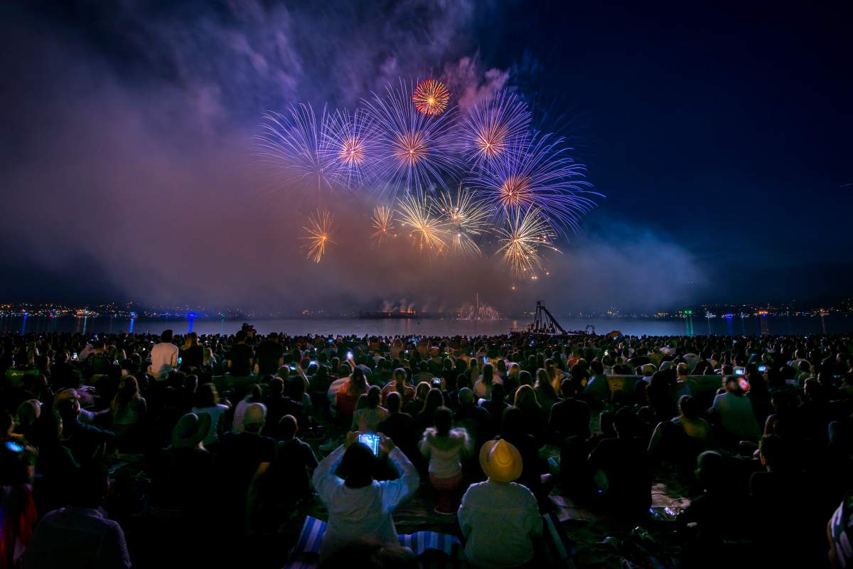 Team Canada lights up the skies during the 2019 Honda Celebration of Light. 