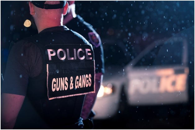 The Ottawa police guns and gangs unit is investigating a shooting that occurred early Thursday morning and sent one man to hospital.