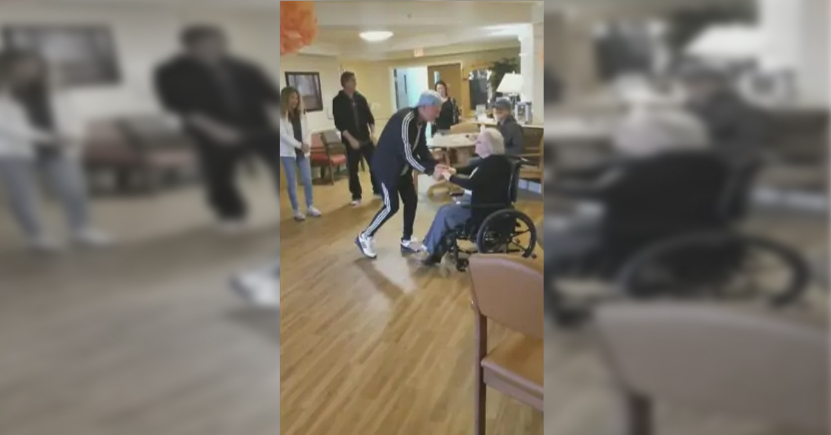 Alan Frew and his '80s band Glass Tiger surprised 95-year-old fan Jean Savage at the Pleasant View Lodge in Mayerthorpe, Alta. on Friday, August 9, 2019. 
