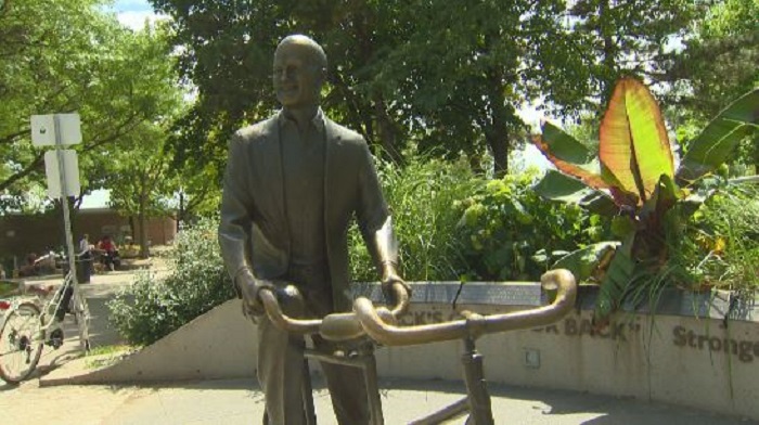 Jack Layton Statue in Toronto.
