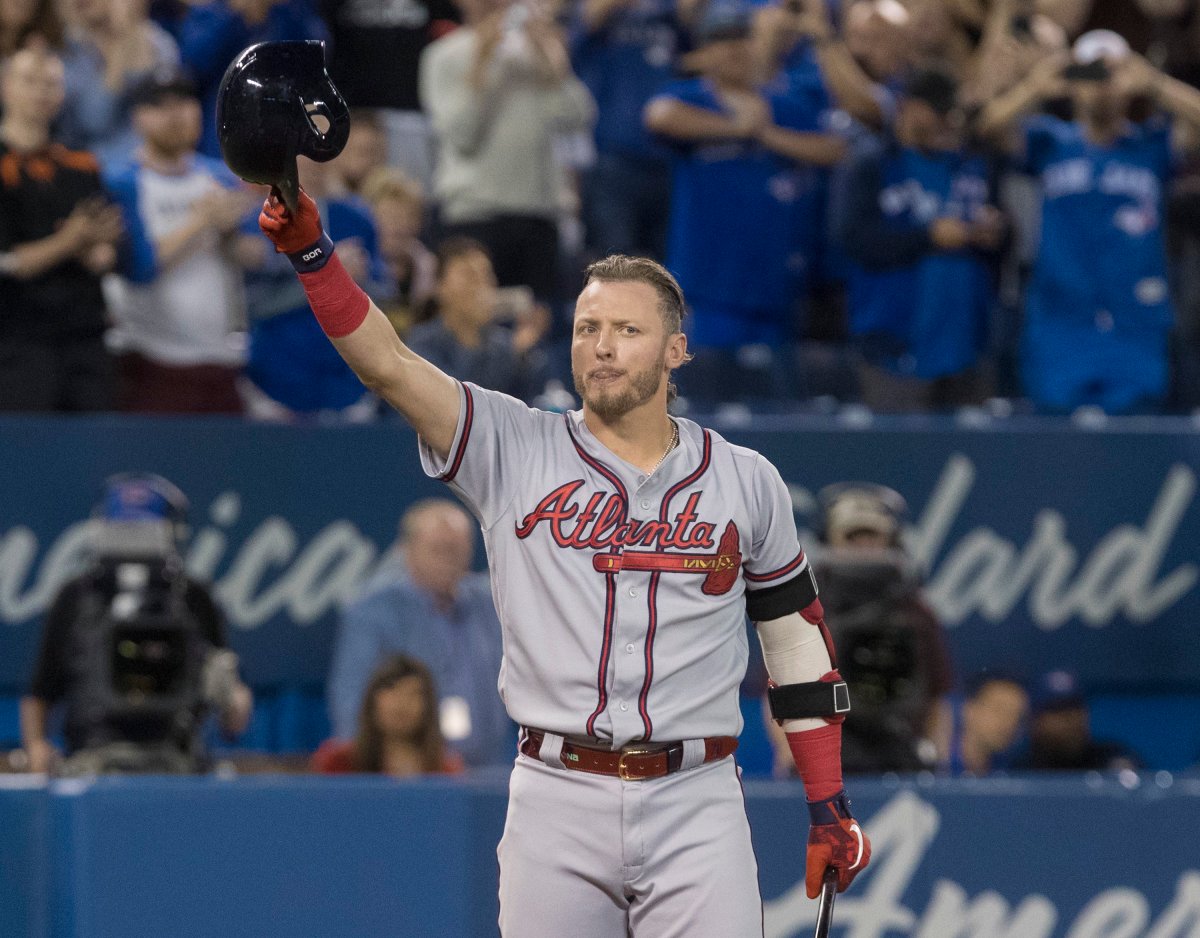 Donaldson laments end to Blue Jays tenure in emotional return to