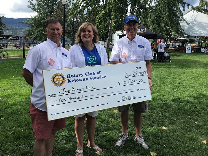 Three charitable donations were made during Ribfest Kelowna this past weekend, and one of them was to JoeAnna’s House. From left: Chris Murphy, 2019 RibFest Kelowna committee chairperson, Darlene Haslock general manager of JoeAnna’s House and Andy Griffin.