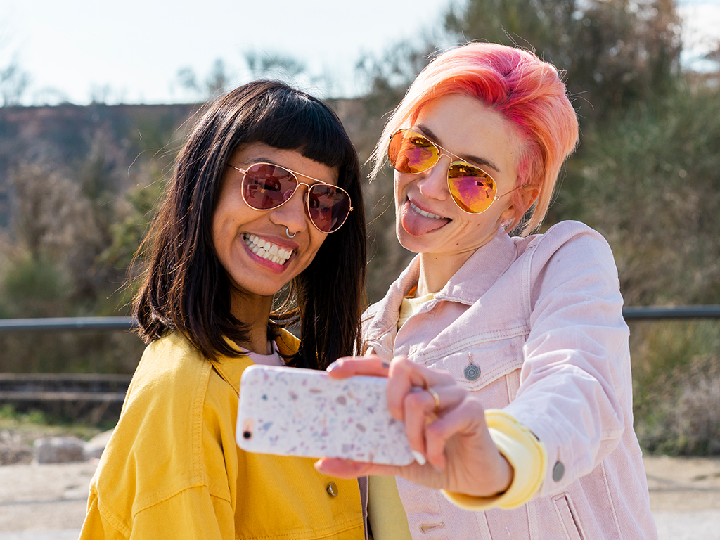 The government says changes to Bill C-10 will ensure your selfies aren't regulated.