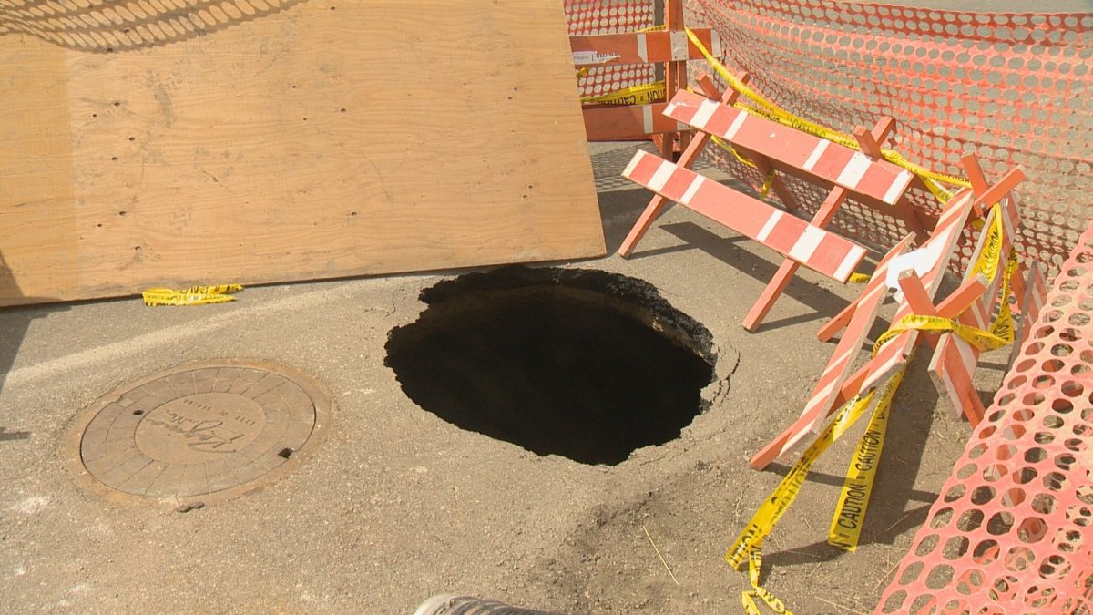 The City of Regina is dealing with their second sinkhole in just more than a month after one appeared at Pasqua Street and Parliament Avenue last week.