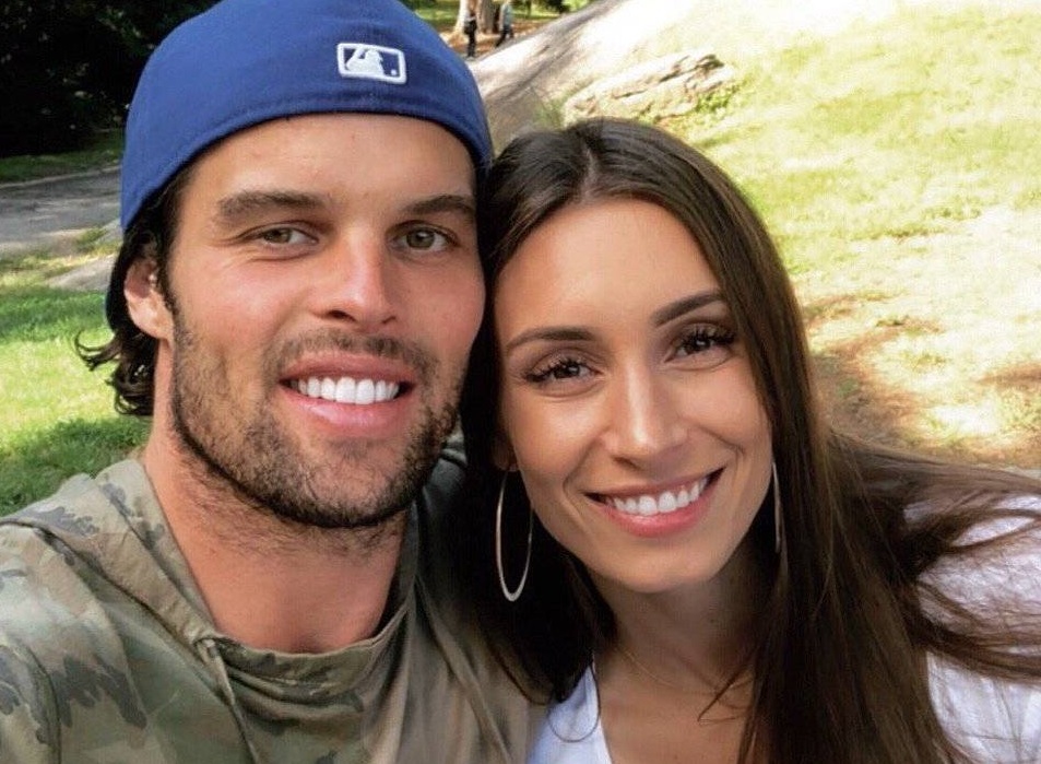 Despite breaking up on the finale of Bachelor In Paradise last year, Hamilton firefighter Kevin Wendt and Astrid Loch are engaged.