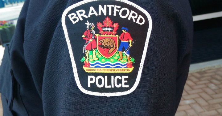 2 didakwa dengan pembunuhan sehubungan dengan kematian anak di Brantford, Ontario.
