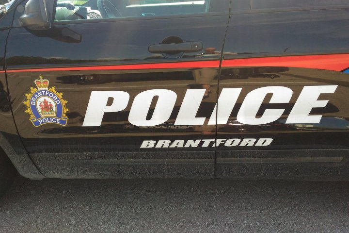Police seek suspects in multiple collisions, flight from officers in Brantford