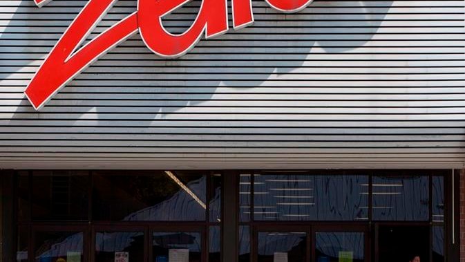 Hudson’s Bay sues Quebec retail family over alleged trademark infringement of Zellers brand