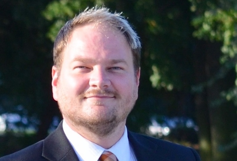 The NDP removed its Kamloops-Thompson-Cariboo candidate just before the federal election campaign kicked off on Wednesday.  