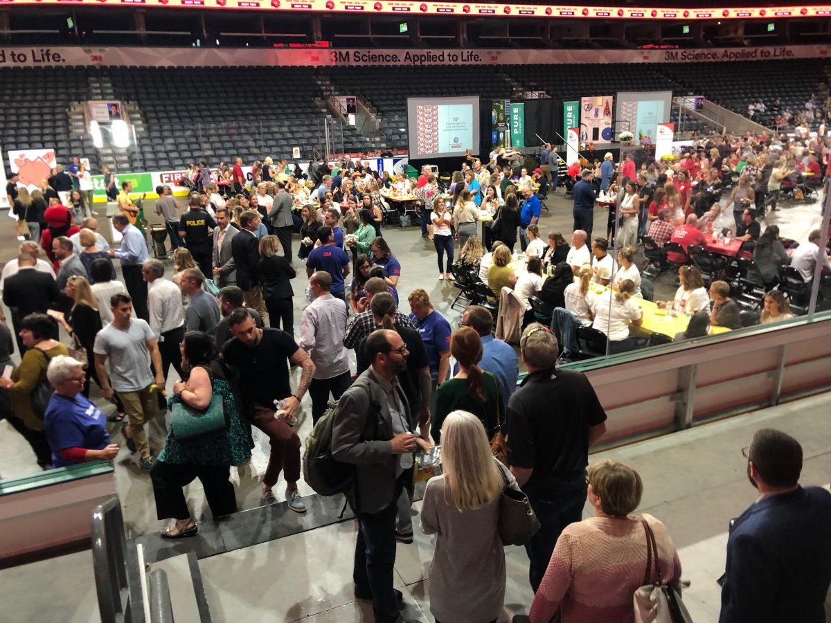 People at the Untied Way of Elgin and Middlesex 2019  3M Harvest Lunch at Budweiser Gardens.