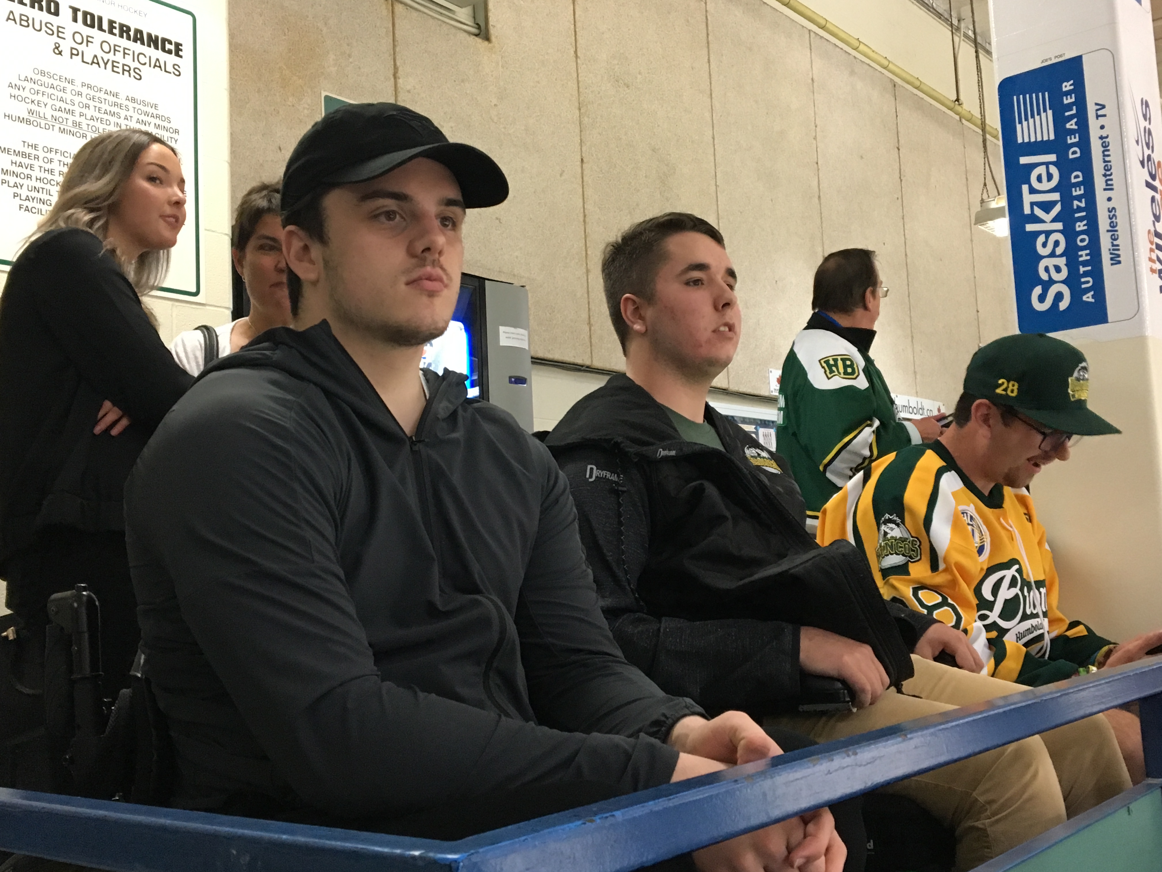 Ryan Straschnitzki, hurt in Broncos crash, returns to Humboldt