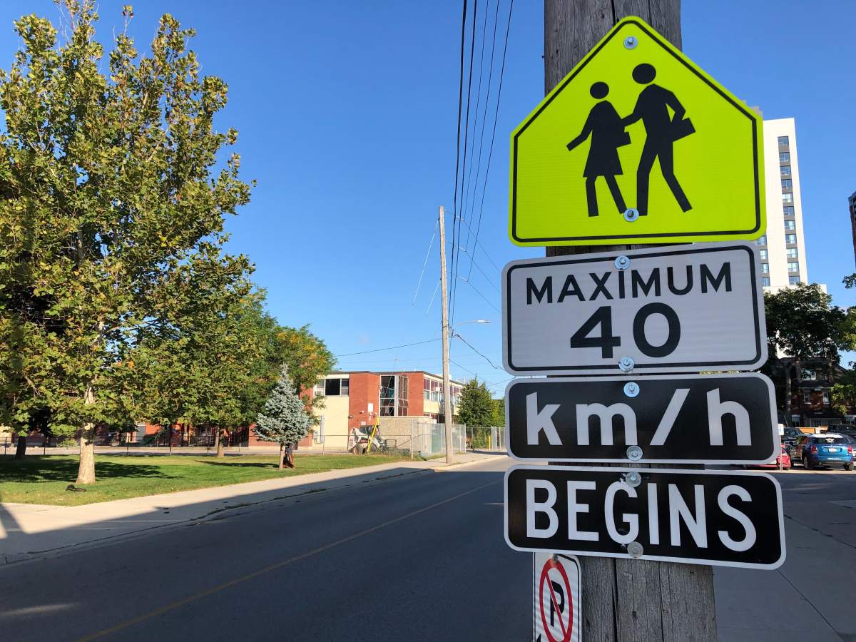 London city council is considering lowering the speed limit on residential streets from 50 km/h to 40 km/h.