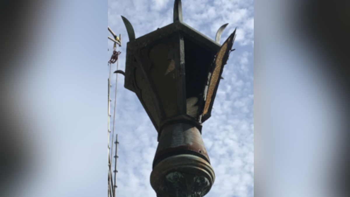 Police in St Catharines say someone stole a lamppost from a church in downtown.