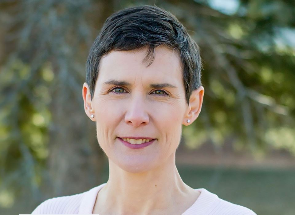 Dr. Lesley Barron appears in a photo from her campaign website. 