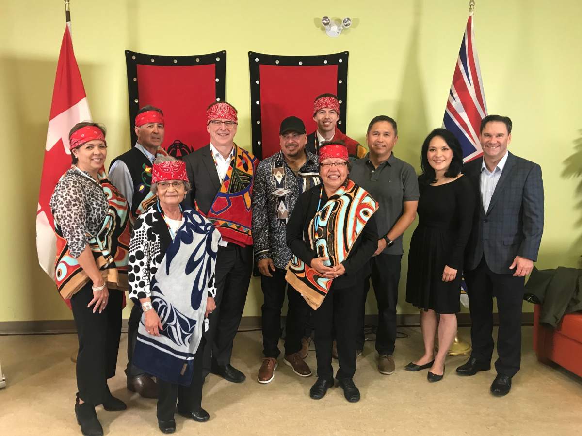Health Minister Adrian Dix with members of the First Nations Health Authority and the Lu'ma Medical Centre, which is receiving $2 million in funding for expansion projects.