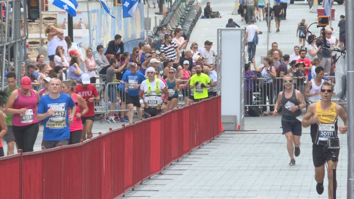 Marathon participants weren't happy about the delay, saying it negatively affected their warm-up and nutrition efforts.